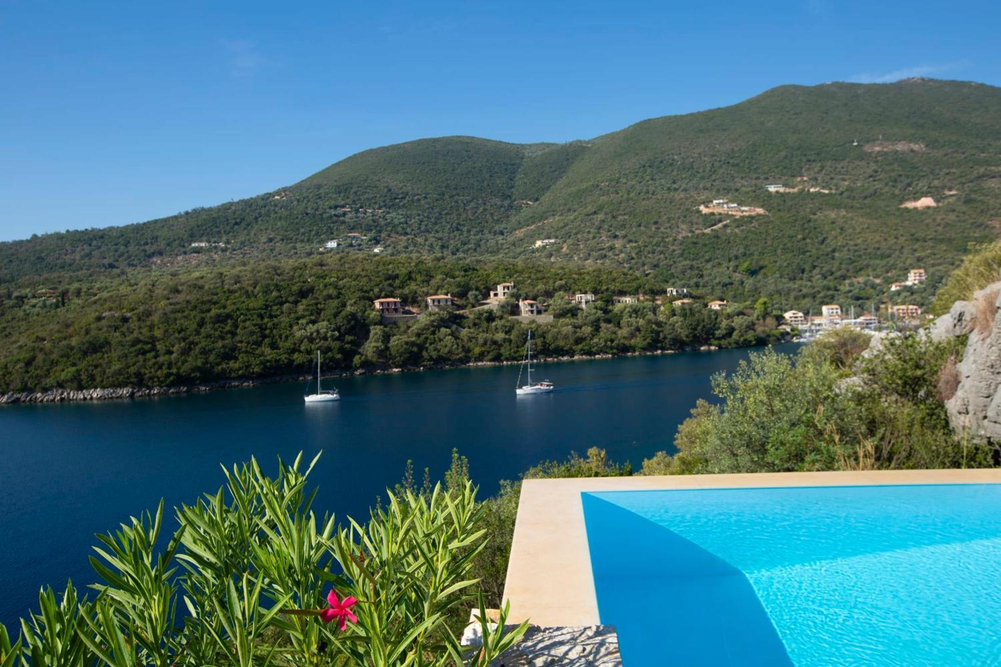 Villa Kalamos - Modern Villa In Sivota Bay With Direct Access To Sea ภายนอก รูปภาพ
