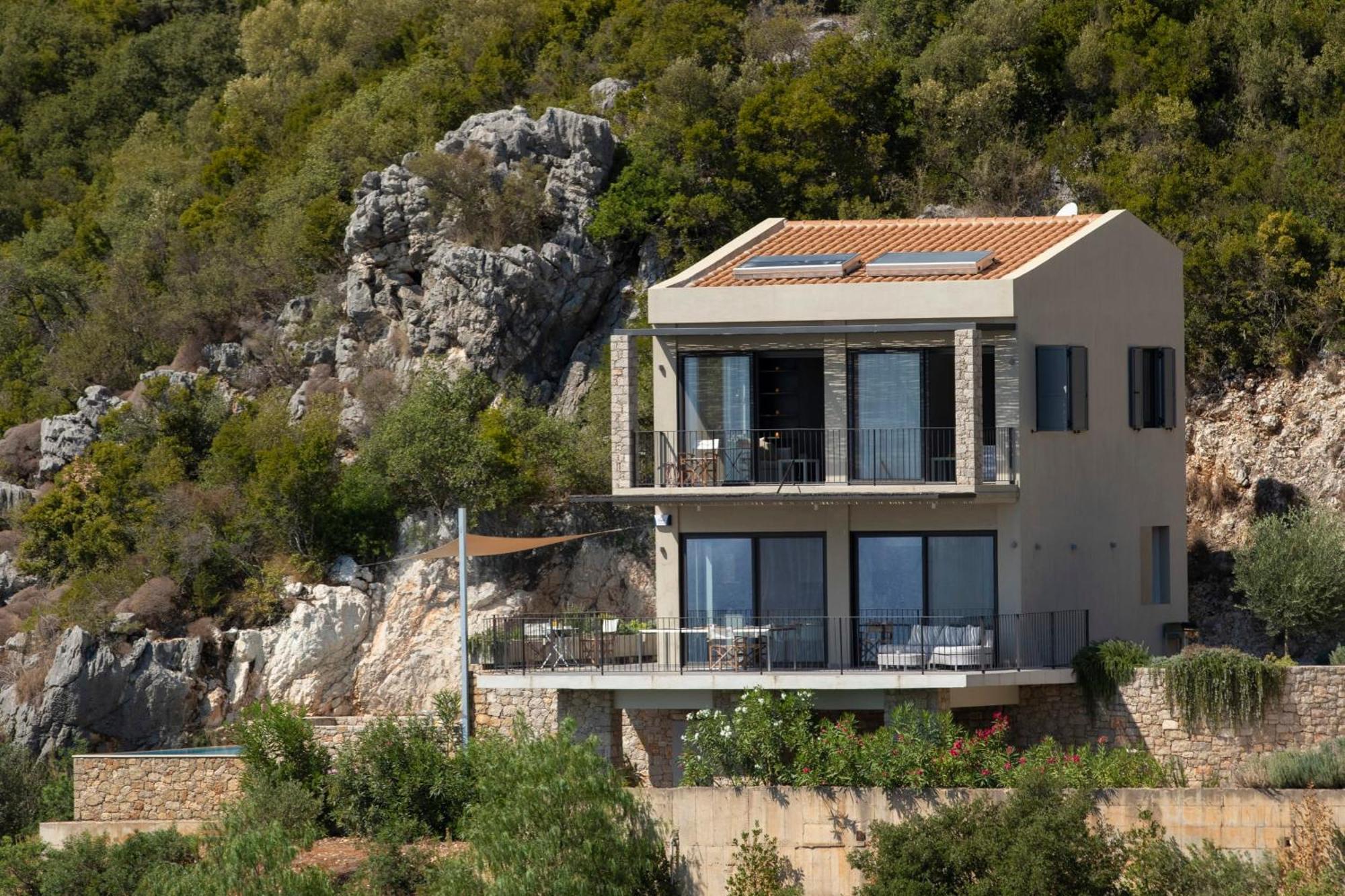Villa Kalamos - Modern Villa In Sivota Bay With Direct Access To Sea ภายนอก รูปภาพ